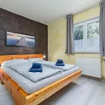Apartment Maleluni Malinska