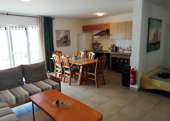 Апартаменты Maleluni Малинска