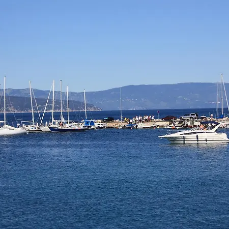 Maleluni Apartment Malinska