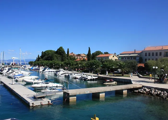 Apartment Maleluni *