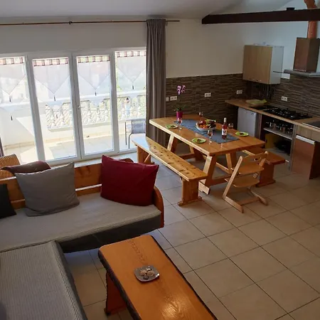 Maleluni Appartement