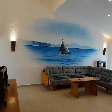 Appartement Maleluni