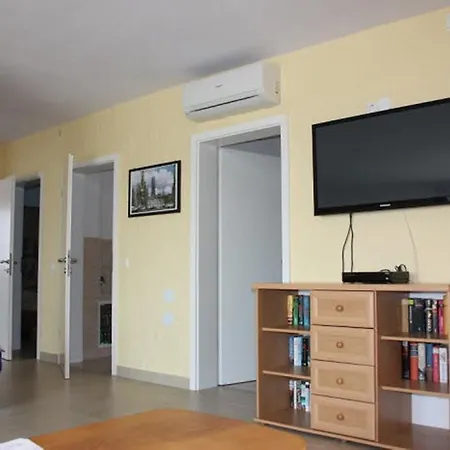 Maleluni Appartement Malinska